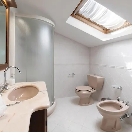 Amazing In Lu With Wifi Holiday home
